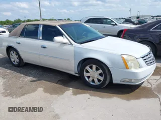 2006 Cadillac DTS 1SD z VIN 1G6KD57Y16U236893, wystawiony jako IAAI lot #42011455 z przebiegiem 120 095 mil mil oraz . Historia ofert i sprzedaży dostępna na DreamBid. Obrazek 1.