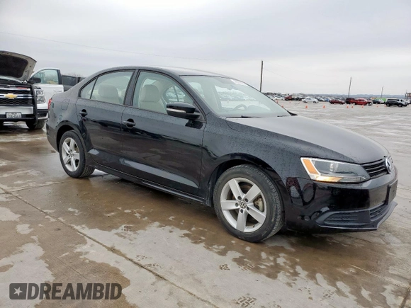 2012 Volkswagen Jetta TDI w/Premium with VIN 3VWLL7AJ6CM020286, listed as a Copart auction lot 45501185 with 131,028 mi miles and Salvage title. Bid and sale history available at DreamBid. Image 4.