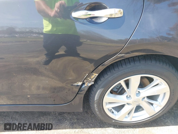 2013 Nissan Altima S with VIN 1N4AL3AP9DC207683, listed as a IAAI auction lot 41830499 with 111,884 mi miles and . Bid and sale history available at DreamBid. Image 6.