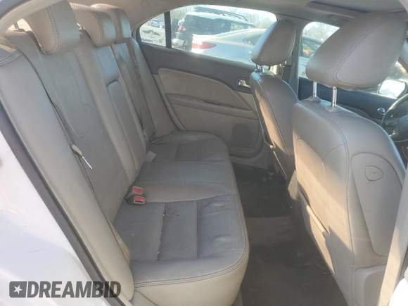 2010 Ford Fusion SEL with VIN 3FAHP0JA4AR392509, listed as a Copart auction lot 45649565 with 210,505 mi miles and Salvage Title. Bid and sale history available at DreamBid. Image 10.
