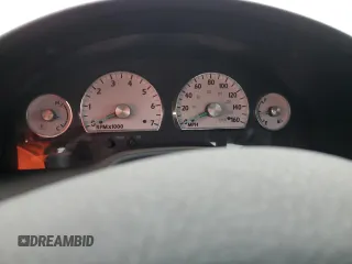 2003 Ford Thunderbird Deluxe z VIN 1FAHP60A43Y111849, wystawiony jako Copart lot #76742564 z przebiegiem Nie podano mil oraz Szkoda całkowita • Salvage title. Historia ofert i sprzedaży dostępna na DreamBid. Obrazek 9.