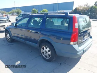 2003 Volvo V70 XC70 с VIN YV1SZ59H231101084, выставлен на аукционе IAAI как лот 42228479 с пробегом 136 188 миль миль и . История ставок и продаж доступна на DreamBid. Изображение 3.