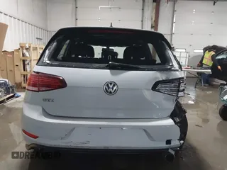 2018 Volkswagen Golf GTI S with VIN 3VW447AU7JM293939, listed as a IAAI auction lot 41318359 with 59,531 mi miles. Bid and sale history available at carsss.com. Image 16.