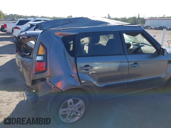 2011 Kia Soul + with VIN KNDJT2A2XB7288532, listed as a IAAI auction lot 38852336 with Not Provided miles and . Bid and sale history available at DreamBid. Image 15.