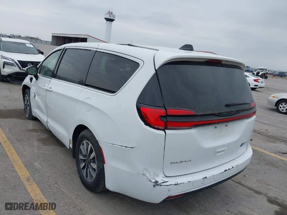 2023 Chrysler Pacifica Hybrid Touring L with VIN 2C4RC1L74PR540870, listed as a IAAI auction lot 42056528 with 46,940 mi miles. Bid and sale history available at carsss.com. Image 20.