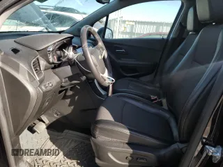 2021 Chevrolet Trax LT with VIN KL7CJLSB3MB329227, listed as a Copart auction lot 42183275 with 59,866 mi miles and Non repairable. Bid and sale history available at DreamBid. Image 7.