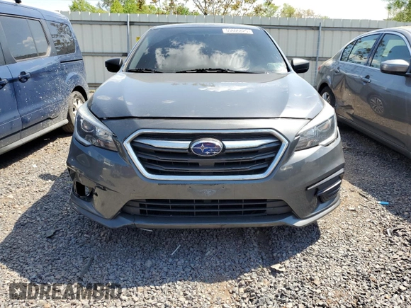 2018 Subaru Legacy z VIN 4S3BNAB63J3006196, wystawiony jako Copart lot #55606825 z przebiegiem 216 227 mil mil oraz Szkoda całkowita • Salvage title. Historia ofert i sprzedaży dostępna na DreamBid. Obrazek 5.