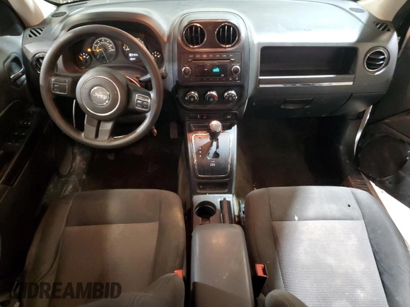 2015 Jeep Patriot Sport with VIN 1C4NJRBB5FD427150, listed as a Copart auction lot 75555184 with 193,810 mi miles and Salvage title. Bid and sale history available at DreamBid. Image 8.