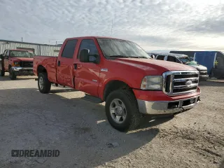 2005 Ford F-350 XL with VIN 1FTWW31P65EC79809, listed as a Copart auction lot 49601805 with 192,539 mi miles and Salvage Title. Bid and sale history available at DreamBid. Image 4.