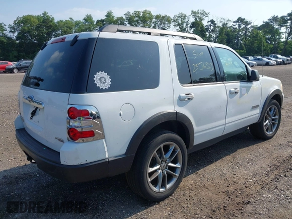 2007 Ford Explorer XLT z VIN 1FMEU73E97UB67644, wystawiony jako IAAI lot #42574685 z przebiegiem Nie podano mil oraz . Historia ofert i sprzedaży dostępna na DreamBid. Obrazek 4.