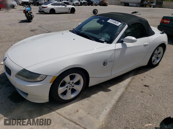 2007 BMW Z4 3.0i with VIN 4USBU33587LW70632, listed as a Copart auction lot 51910635 with 198,700 mi miles and Clean Title. Bid and sale history available at carsss.com. Image 1.