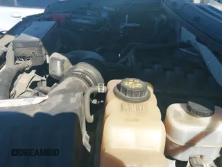 2011 Ford F-150 XL z VIN 1FTFX1CF5BFA27190, wystawiony jako IAAI lot #43170361 z przebiegiem 124 696 mil mil oraz . Historia ofert i sprzedaży dostępna na DreamBid. Obrazek 19.