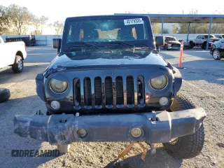 2018 Jeep Wrangler JK Unlimited Sport with VIN 1C4BJWDG7JL924709, listed as a Copart auction lot 42179335 with 78,918 mi miles and Salvage Title. Bid and sale history available at carsss.com. Image 5.