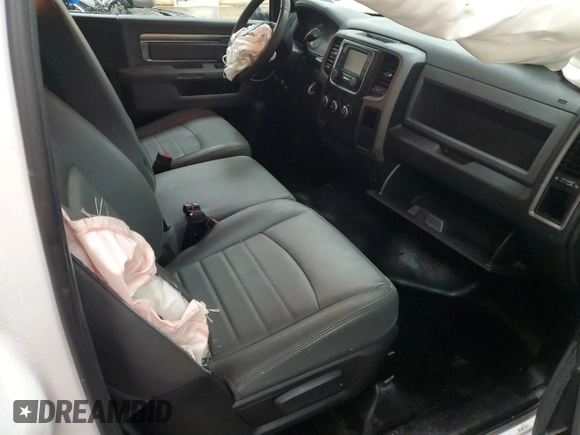 2017 Ram 2500 Tradesman with VIN 3C6LR4AT2HG667153, listed as a Copart auction lot 75753784 with 186,982 mi miles and Clean Title. Bid and sale history available at carsss.com. Image 10.