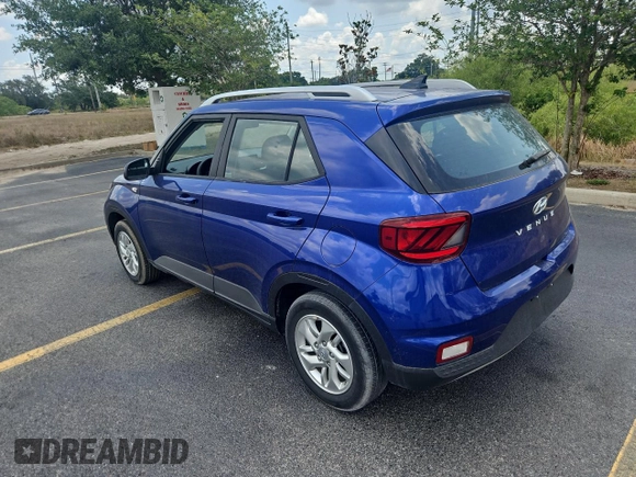 2020 Hyundai Venue SEL with VIN KMHRC8A36LU024463, listed as a Copart auction lot 56528095 with 16,989 mi miles and Clean Title. Bid and sale history available at DreamBid. Image 3.