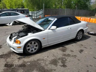 2001 BMW 3 Series 325Ci z VIN WBABS33411JY57715, wystawiony jako Copart lot #54799005 z przebiegiem 140 040 mil mil oraz Szkoda całkowita • Salvage title. Historia ofert i sprzedaży dostępna na DreamBid. Obrazek 1.