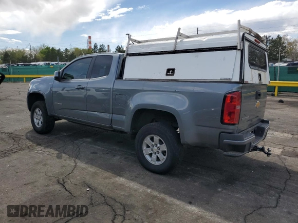 2018 Chevrolet Colorado 2WD Work Truck z VIN 1GCHSBEA5J1242370, wystawiony jako Copart lot #52625885 z przebiegiem 108 873 mil mil oraz Szkoda całkowita • Salvage title. Historia ofert i sprzedaży dostępna na DreamBid. Obrazek 2.