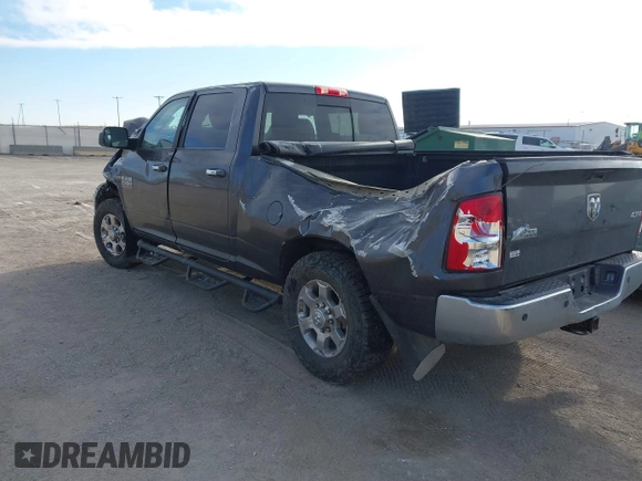 2018 Ram 2500 Big Horn with VIN 3C6UR5DJ8JG283615, listed as a IAAI auction lot 41276125 with 72,740 mi miles. Bid and sale history available at carsss.com. Image 3.