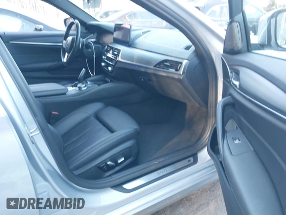 2021 BMW 5 Series 530i xDrive with VIN WBA13BJ02MWX30031, listed as a IAAI auction lot 41249175 with 65,341 mi miles and . Bid and sale history available at carsss.com. Image 5.