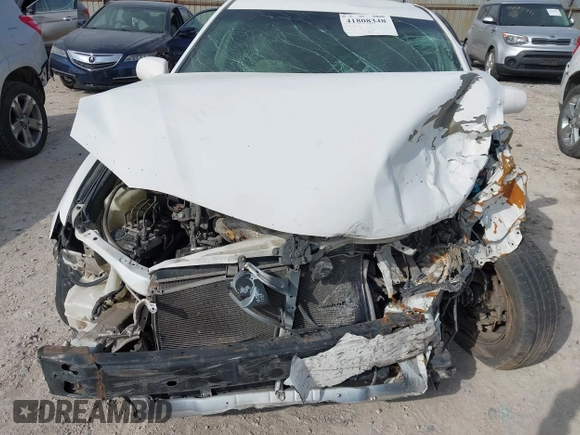 2009 Toyota Camry with VIN 4T4BE46K09R119846, listed as a IAAI auction lot 41808348 with 176,080 mi miles. Bid and sale history available at carsss.com. Image 6.