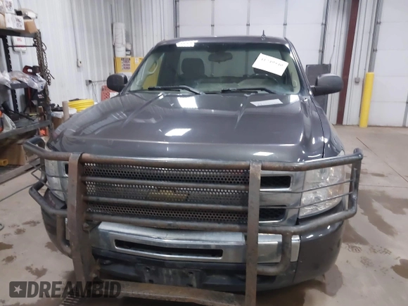 2011 Chevrolet Silverado 1500 with VIN 1GCNKSEAXBF125164, listed as a IAAI auction lot 41749540 with 71,974 mi miles and . Bid and sale history available at DreamBid. Image 13.