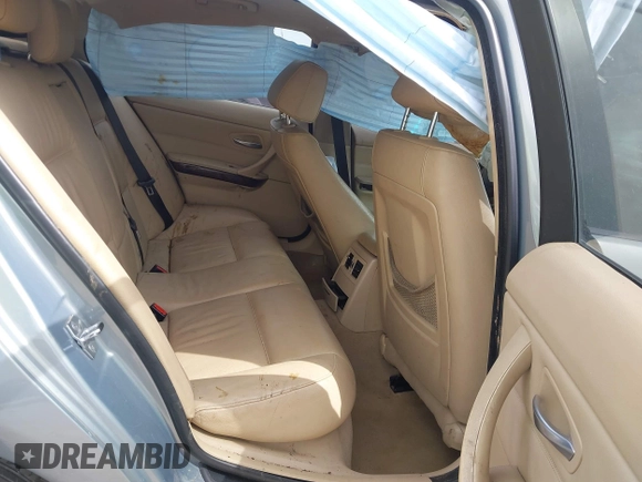 2006 BMW 3 Series 325i with VIN WBAVB13566PT14245, listed as a IAAI auction lot 41770035 with 1 mi miles. Bid and sale history available at carsss.com. Image 8.