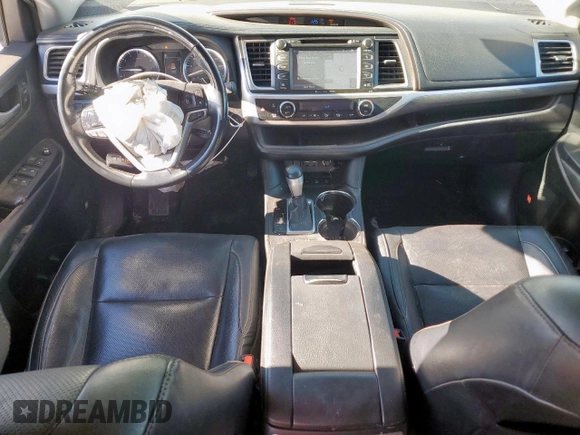 2019 Toyota Highlander Limited with VIN 5TDDZRFH2KS950028, listed as a Copart auction lot 57712315 with 52,468 mi miles and Salvage title. Bid and sale history available at DreamBid. Image 8.