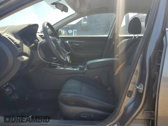 2017 Nissan Altima S with VIN 1N4AL3AP8HN364566, listed as a Copart auction lot 61575815 with 42,973 mi miles and Salvage title. Bid and sale history available at DreamBid. Image 7.