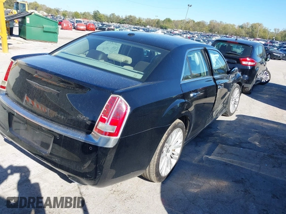 2012 Chrysler 300 C Luxury Series with VIN 2C3CCAPT4CH289639, listed as a IAAI auction lot 40634352 with 118,958 mi miles and . Bid and sale history available at carsss.com. Image 4.