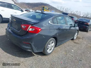 2017 Chevrolet Cruze LT with VIN 1G1BE5SM7H7168544, listed as a IAAI auction lot 41883043 with NaN miles. Bid and sale history available at carsss.com. Image 4.