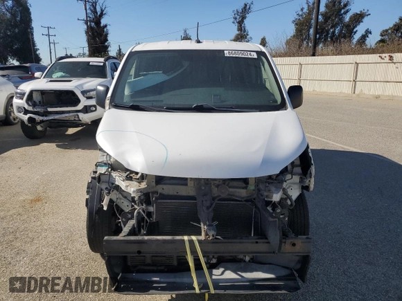 2014 Nissan NV200 SV with VIN 3N6CM0KN9EK699328, listed as a Copart auction lot 86809024 with 77,678 mi miles and Salvage title. Bid and sale history available at DreamBid. Image 5.