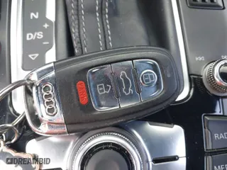 2014 Audi SQ5 Prestige with VIN WA1VGAFP5EA039920, listed as a IAAI auction lot 41872791 with 110,401 mi miles. Bid and sale history available at carsss.com. Image 11.