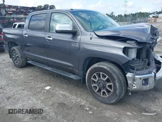 2017 Toyota Tundra Platinum with VIN 5TFGW5F11HX224617, listed as a IAAI auction lot 42428617 with 106,000 mi miles and . Bid and sale history available at DreamBid. Image 1.