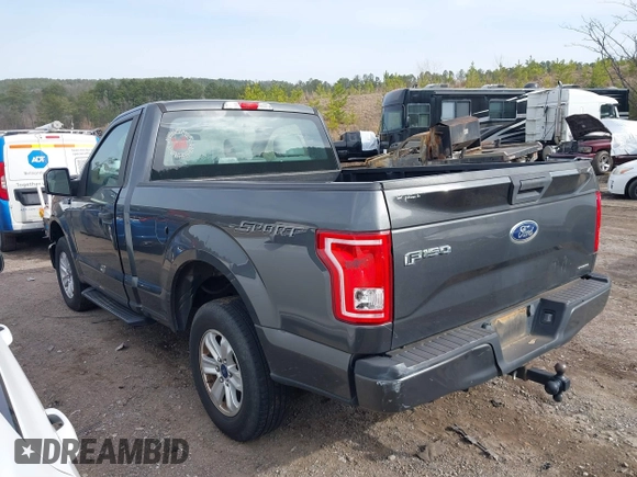 2016 Ford F-150 XL with VIN 1FTMF1CF8GFB92040, listed as a IAAI auction lot 41743340 with 68,161 mi miles. Bid and sale history available at carsss.com. Image 3.