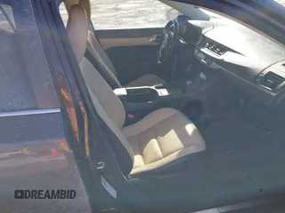 2015 Lexus CT 200h с VIN JTHKD5BH9F2219838, выставлен на аукционе IAAI как лот 41416414 с пробегом 149 986 миль миль и . История ставок и продаж доступна на DreamBid. Изображение 5.
