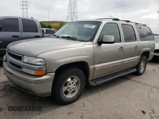 2000 Chevrolet Suburban LT with VIN 3GNFK16T8YG136323, listed as a Copart auction lot 68265064 with 452,126 mi miles and Clean Title. Bid and sale history available at carsss.com. Image 1.