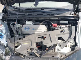 2011 Nissan LEAF SL-e with VIN JN1AZ0CP3BT006608, listed as a IAAI auction lot 41631300 with 60,831 mi miles. Bid and sale history available at carsss.com. Image 10.