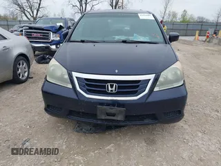 2008 Honda Odyssey EX with VIN 5FNRL38488B100013, listed as a IAAI auction lot 42019905 with 143,923 mi miles. Bid and sale history available at carsss.com. Image 6.