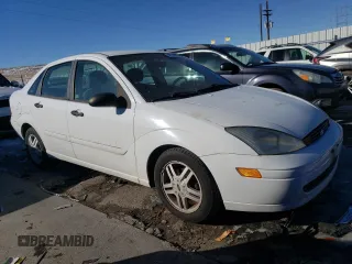 2000 Ford Focus SE with VIN 1FAFP34P7YW330697, listed as a Copart auction lot 88234905 with 40,484 mi miles and Clean Title. Bid and sale history available at carsss.com. Image 4.