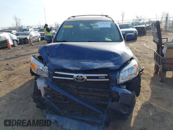 2007 Toyota RAV4 Limited with VIN JTMZK31V376005181, listed as a IAAI auction lot 41782470 with 316,342 mi miles. Bid and sale history available at carsss.com. Image 12.