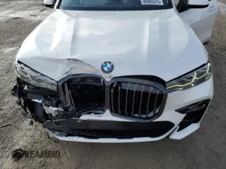 2022 BMW X7 xDrive40i with VIN 5UXCW2C03N9J24350, listed as a Copart auction lot 46865515 with 28,499 mi miles and Salvage Title. Bid and sale history available at carsss.com. Image 11.