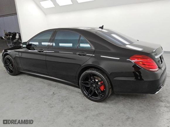 2015 Mercedes-Benz S-Class S 63 AMG with VIN WDDUG7JB7FA147866, listed as a Copart auction lot 47435775 with 58,719 mi miles and Clean Title. Bid and sale history available at carsss.com. Image 2.