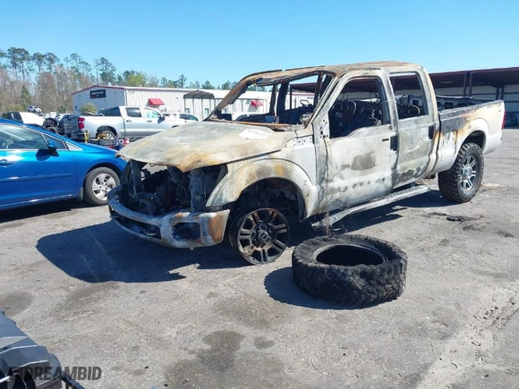 2015 Ford Super Duty F-250 SRW Lariat with VIN 1FT7W2BT3FED73660, listed as a IAAI auction lot 41742257 with 1 mi miles. Bid and sale history available at carsss.com. Image 2.