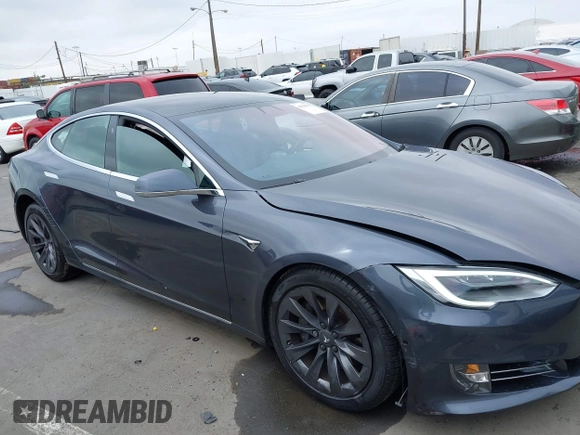 2017 Tesla Model S 100D with VIN 5YJSA1E20HF228681, listed as a IAAI auction lot 42424793 with Not provided miles and . Bid and sale history available at DreamBid. Image 13.