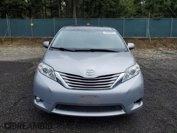 2016 Toyota Sienna Ltd with VIN 5TDDK3DCXGS135379, listed as a Copart auction lot 43290365 with 112,488 mi miles and Salvage Title. Bid and sale history available at carsss.com. Image 5.