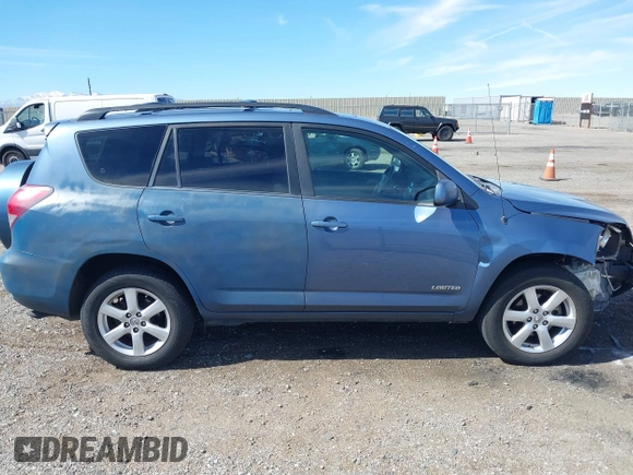 2008 Toyota RAV4 Ltd with VIN JTMBK31V785066137, listed as a IAAI auction lot 41721036 with 209,510 mi miles. Bid and sale history available at carsss.com. Image 13.