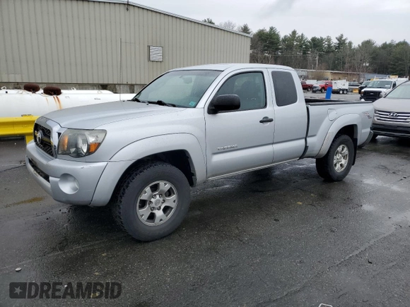 2011 Toyota Tacoma with VIN 5TFUU4EN7BX017972, listed as a Copart auction lot 53017515 with 90,065 mi miles and Salvage title. Bid and sale history available at DreamBid. Image 1.