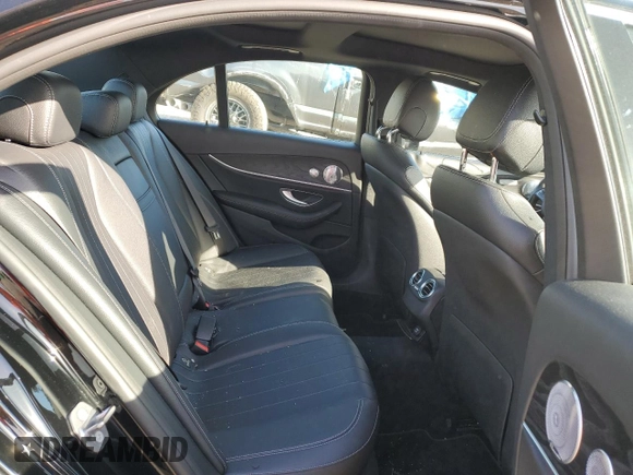 2017 Mercedes-Benz E-Class E 300 Luxury with VIN WDDZF4JB4HA192886, listed as a Copart auction lot 41983083 with 43,815 mi miles. Bid and sale history available at carsss.com. Image 10.