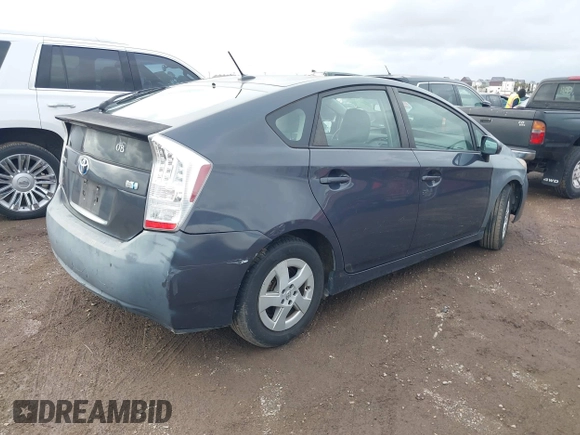 2010 Toyota Prius II with VIN JTDKN3DU8A0205933, listed as a IAAI auction lot 41741426 with 112,097 mi miles. Bid and sale history available at carsss.com. Image 4.