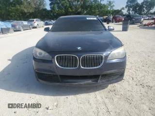 2011 BMW 7 Series 750Li z VIN WBAKB8C52BCY65687, wystawiony jako Copart lot #52441335 z przebiegiem Nie podano mil oraz Nie do naprawy • Non repairable. Historia ofert i sprzedaży dostępna na DreamBid. Obrazek 5.